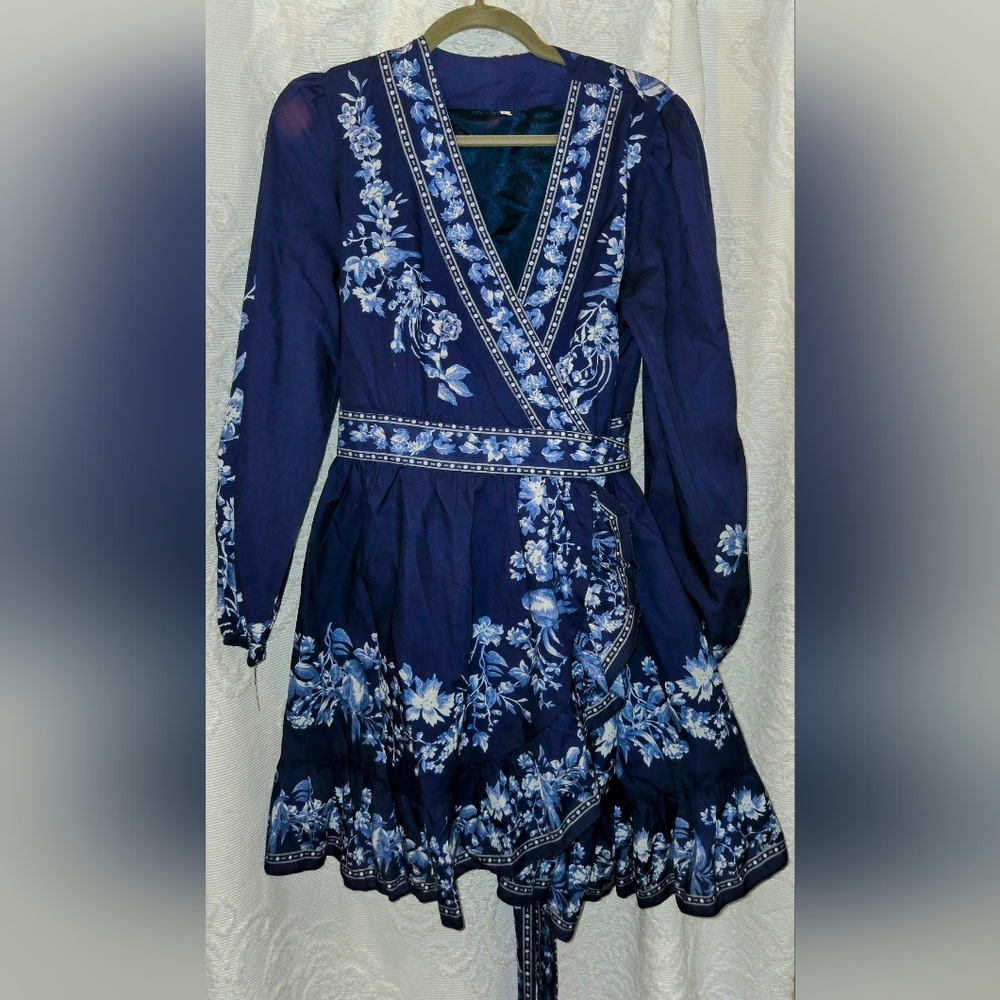 Elegant Blue Floral Wrap Dress